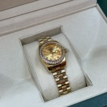 Datejust gold dial with diamonds, 26mm gold strap
